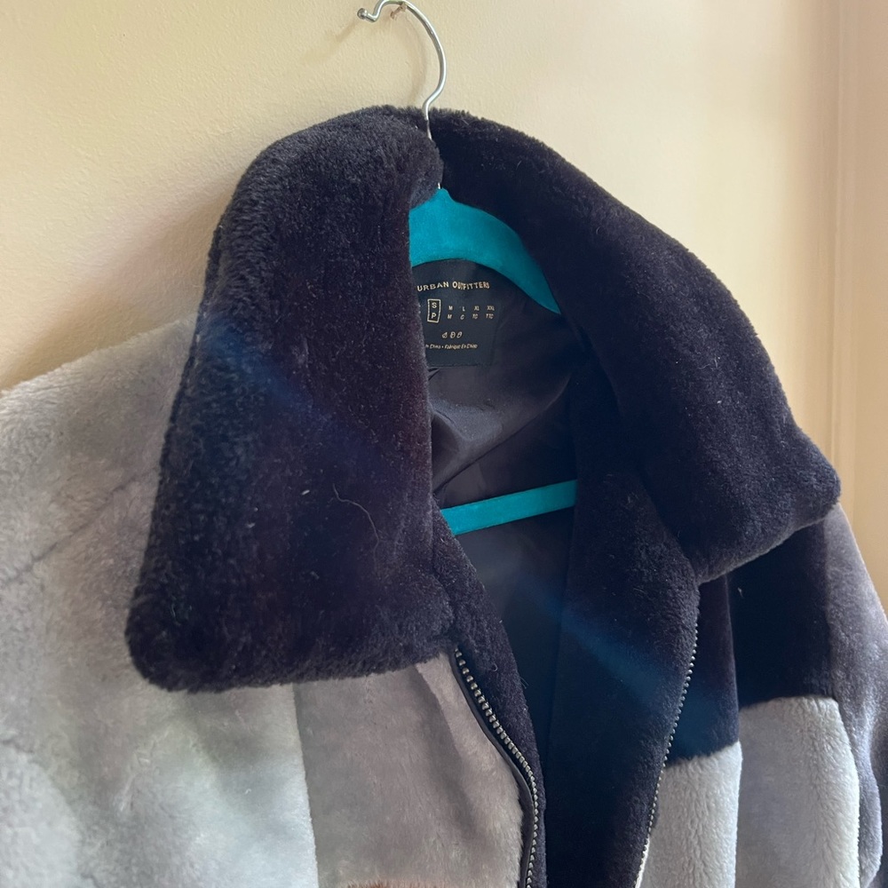 Oversized Patchwork Furry Jacket - image 3